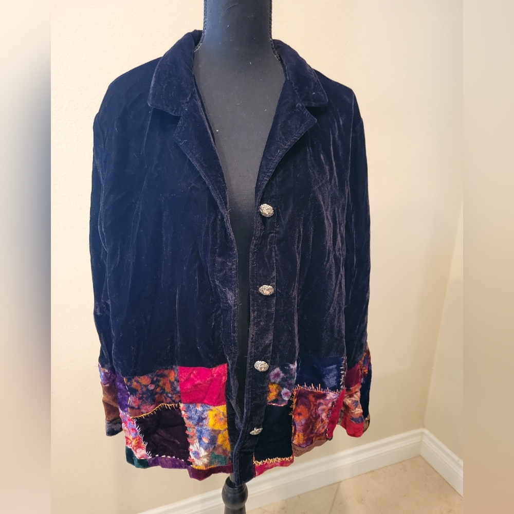 Gorgeous Velvet Patchwork Blazer. - image 1